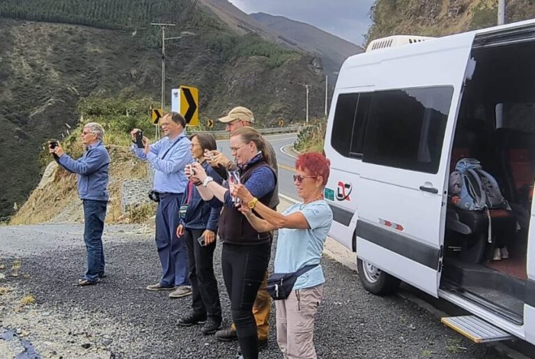 transporte turistico en quito